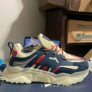 Mazino Arctic -Cream/Navy/Red Sneakers